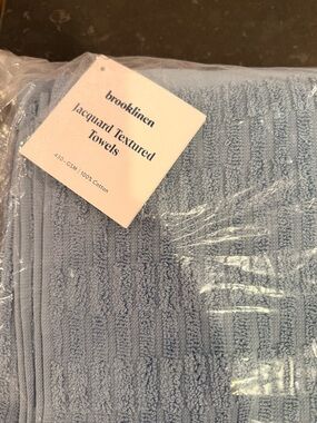 Brooklinen Jacquard Textured Bath Sheet - Ocean Blue